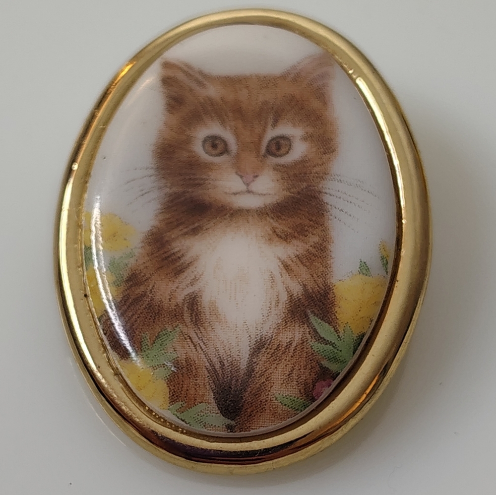 Porcelain Cat Brooch with Gold Tone Trim